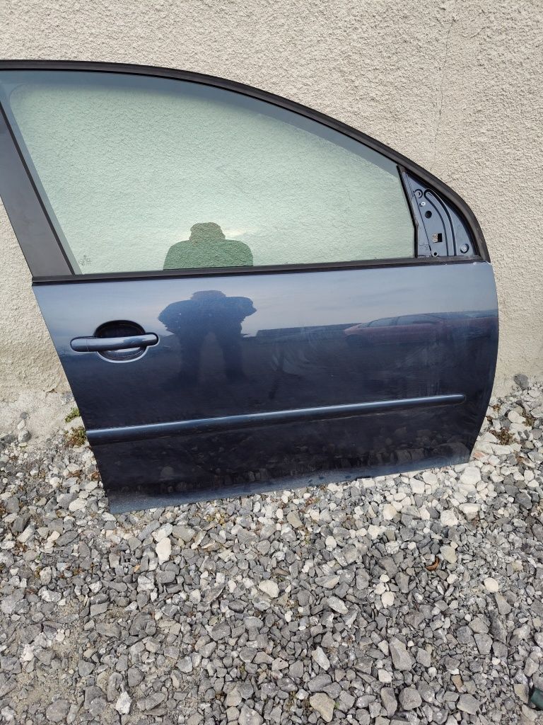 Prawe drzwi przód Volkswagen Golf 5 v