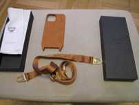 Iphone 13ProMax,etui i smycz modnej firmy MCM