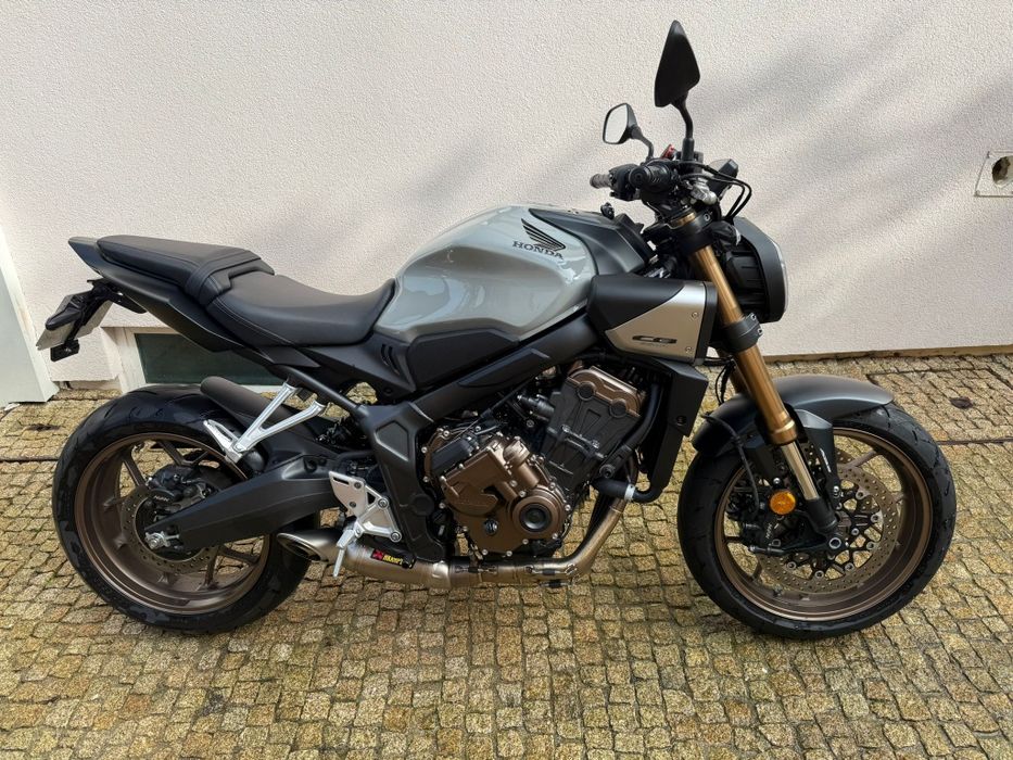 Honda CB 650R e-clutch