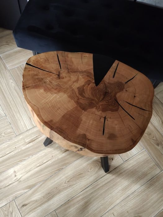 Stolik kawowy solidny