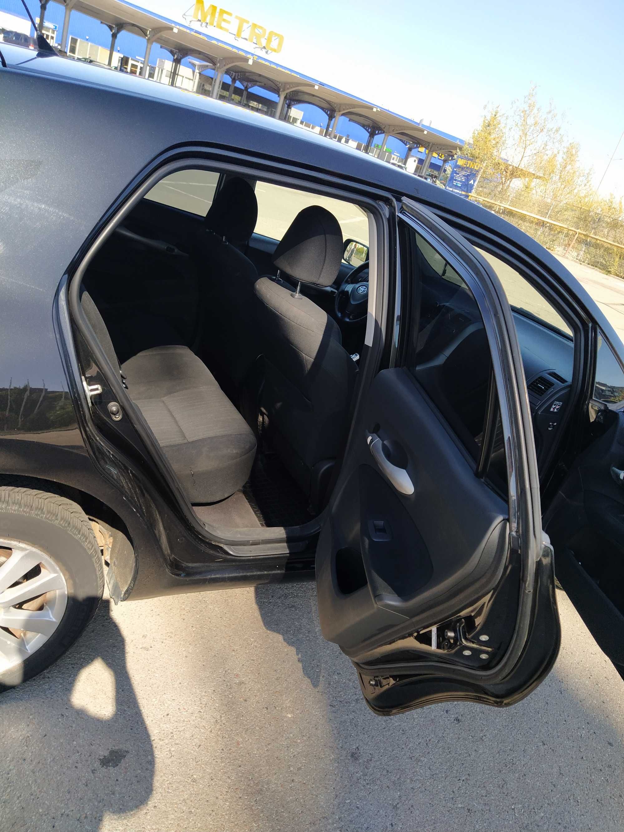 Автомобіль Toyota auris 2008