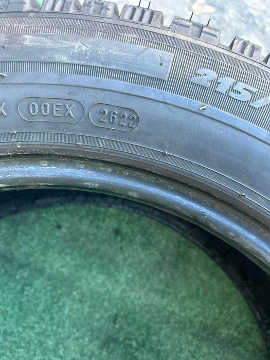 Шини Michelin 215/60 r17c резина пара зима склад б/у