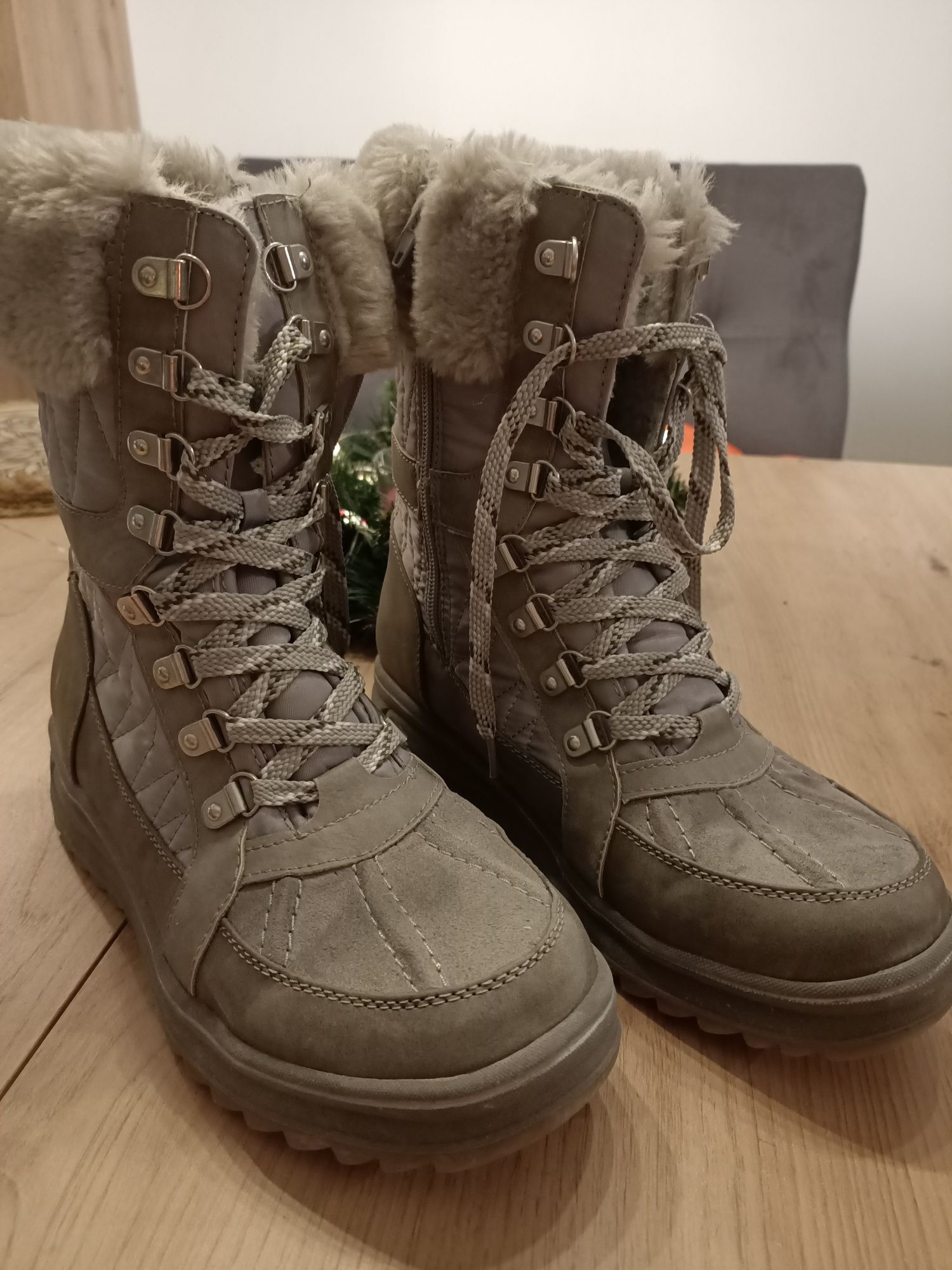 Cortina śniegowce 40 super stan mega cieple