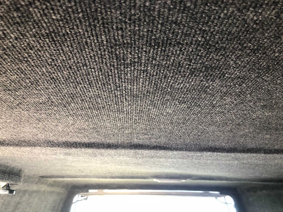 Ford Transit 1992 – 7 Lugares / Furgão / Campervan – Super Versátil!