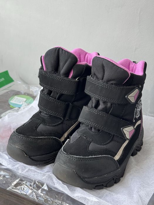 Ботинки зимние на девочку 27р.