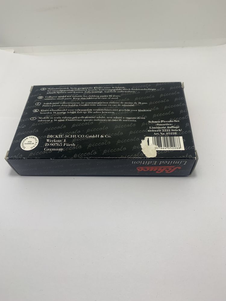 VW T 2 da marca Schuco Piccolo escala 1:90