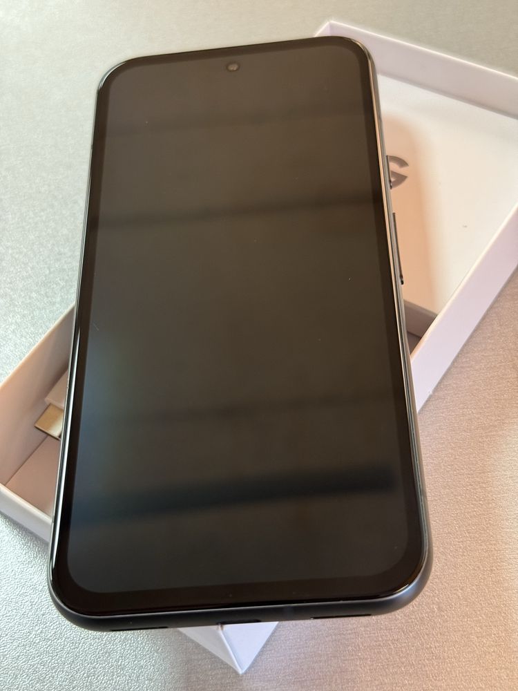 Pixel 8a 128GB black soft unlock новий
