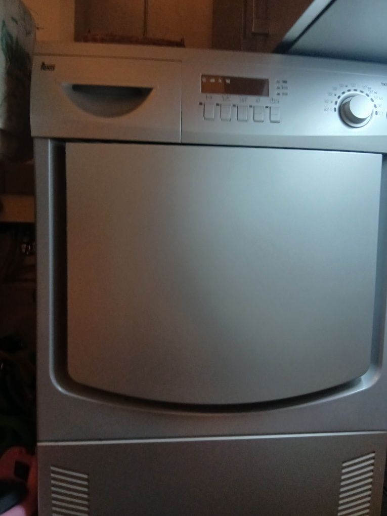 Máquina de secar roupa