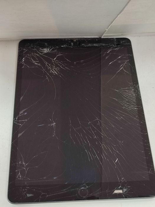 Планшет Apple iPad 10.2 (7Gen) 32Gb Wi-Fi 4G A2198