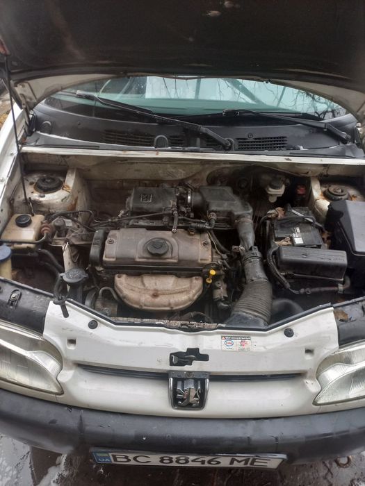 Продам Пежо Партнер