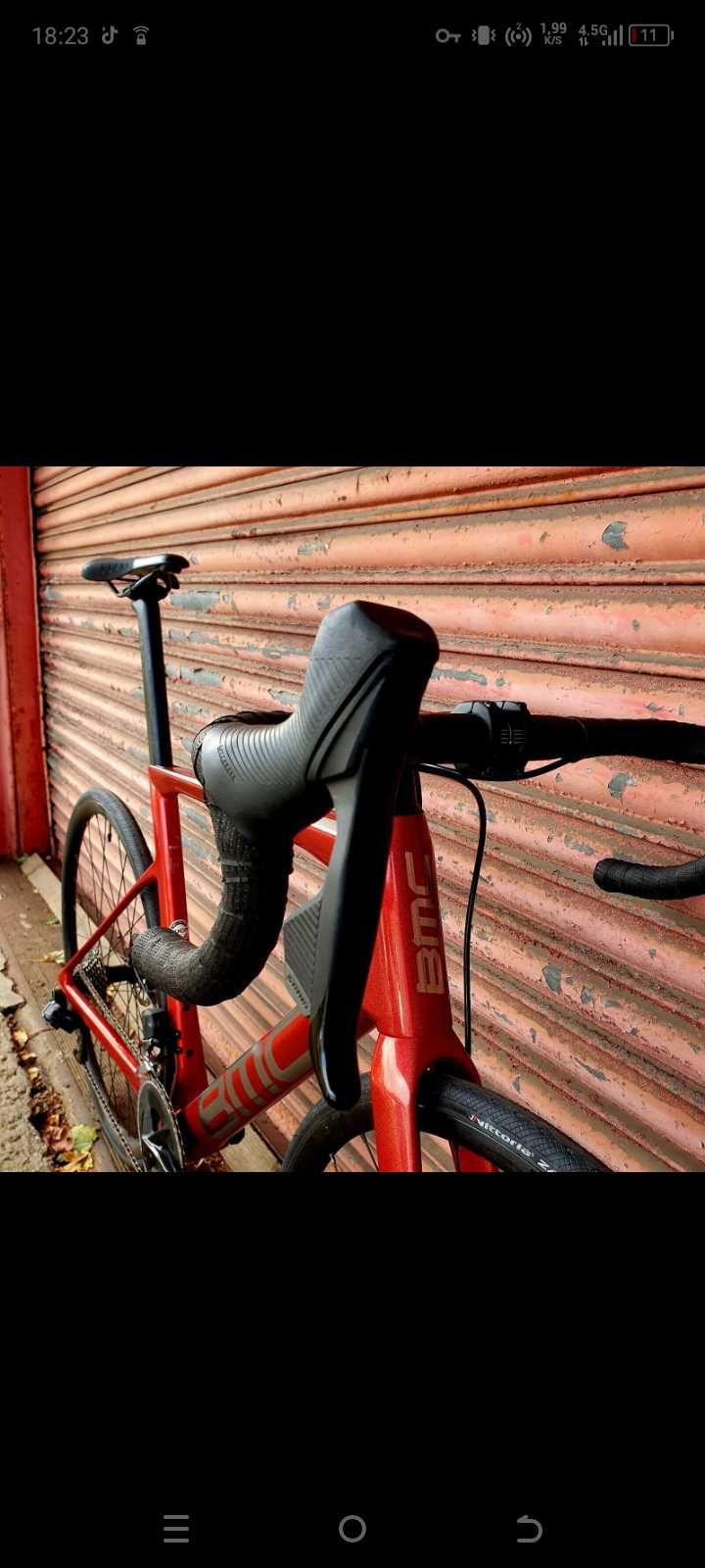 Bicicleta de Estrada BMC Teammachine SLR Rival AXS Carbon