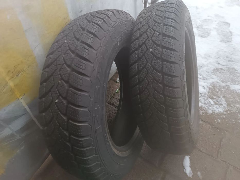 Para (2 sztuki) Opony 13&quot; bieżnikowane, używane 145/70/13 145/70r13 , bieżnik 7 mm