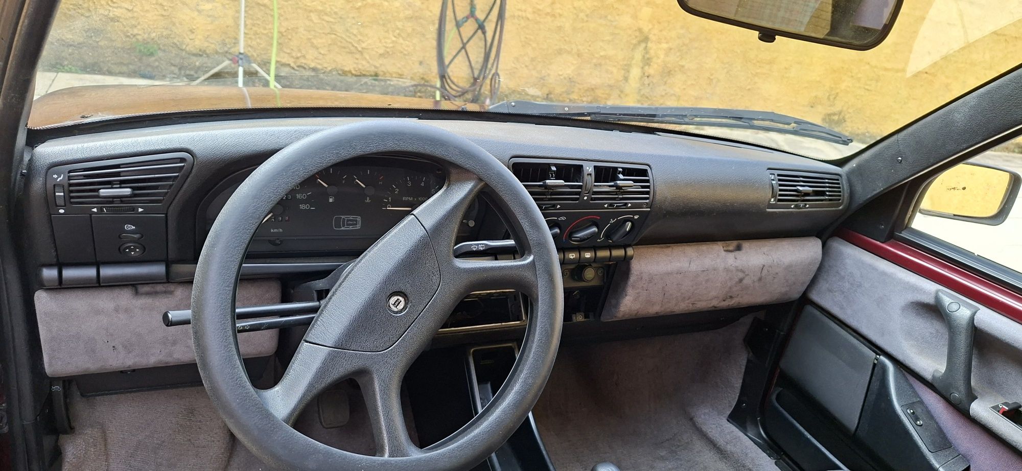 Vendo lancia Y 10