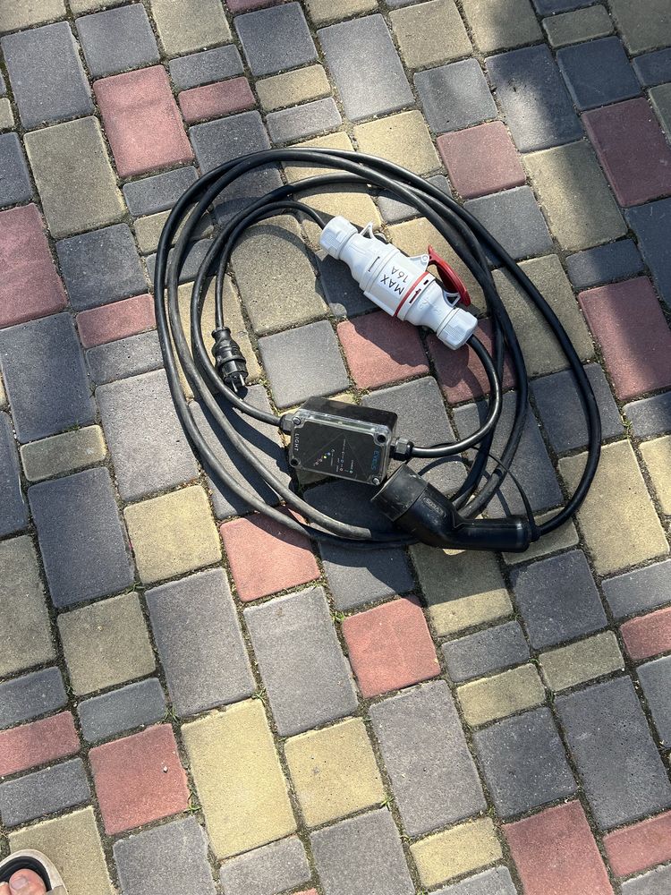 Зарядка для електромобіля EVEUS 7м 7.2 kW Type 2 (Mennekes) 32А M32