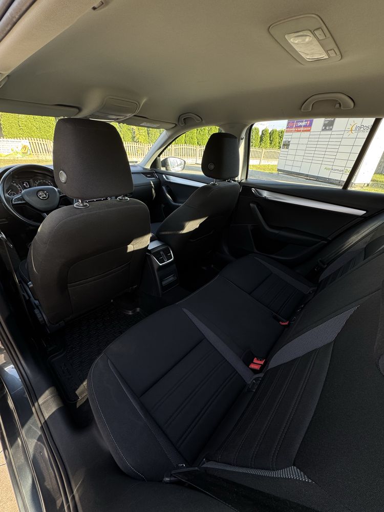 Skoda Octavia III Combi Ambition 1.6 TDI CR 85 KW (115 KM) 5-biegowa