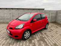 Toyota Aygo 1.0 bezyna ,5-drzwiowa , 2010r. KLima
