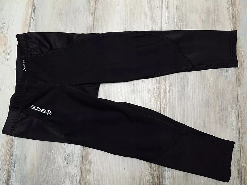 Skins A400 Womens Compression Tights Model kompresyjne do biegania run