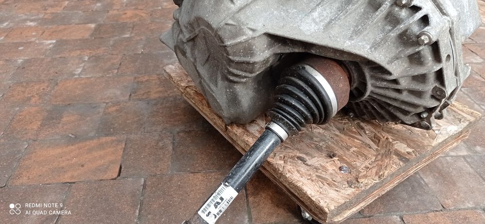 Skrzynia biegów /F40 Opel Insignia 160 km/ 2010/