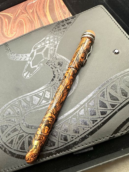 Pióro wieczne Montblanc Heritage - zestaw z notatnikiem