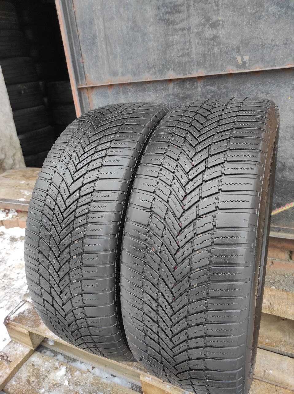 Bridgestone Weather Control A005 215/50r19 2шт, 20год, 4,9мм, M+S