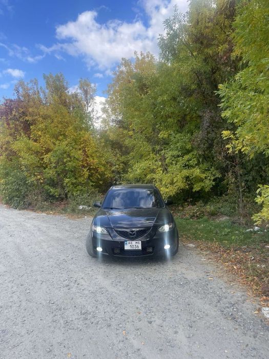 Мазда 3 ………………………….