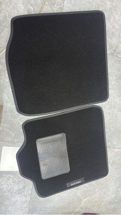 Ligier Ixo JS pokrowce na Fotel Fotele Dywaniki Unikatowe