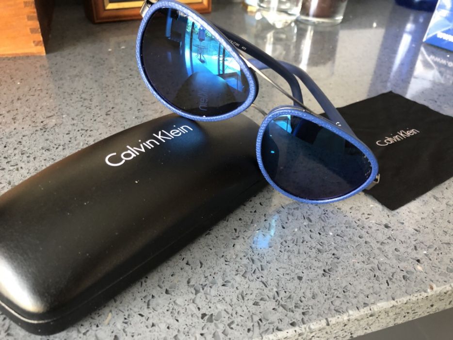 Óculos de sol Calvin khein