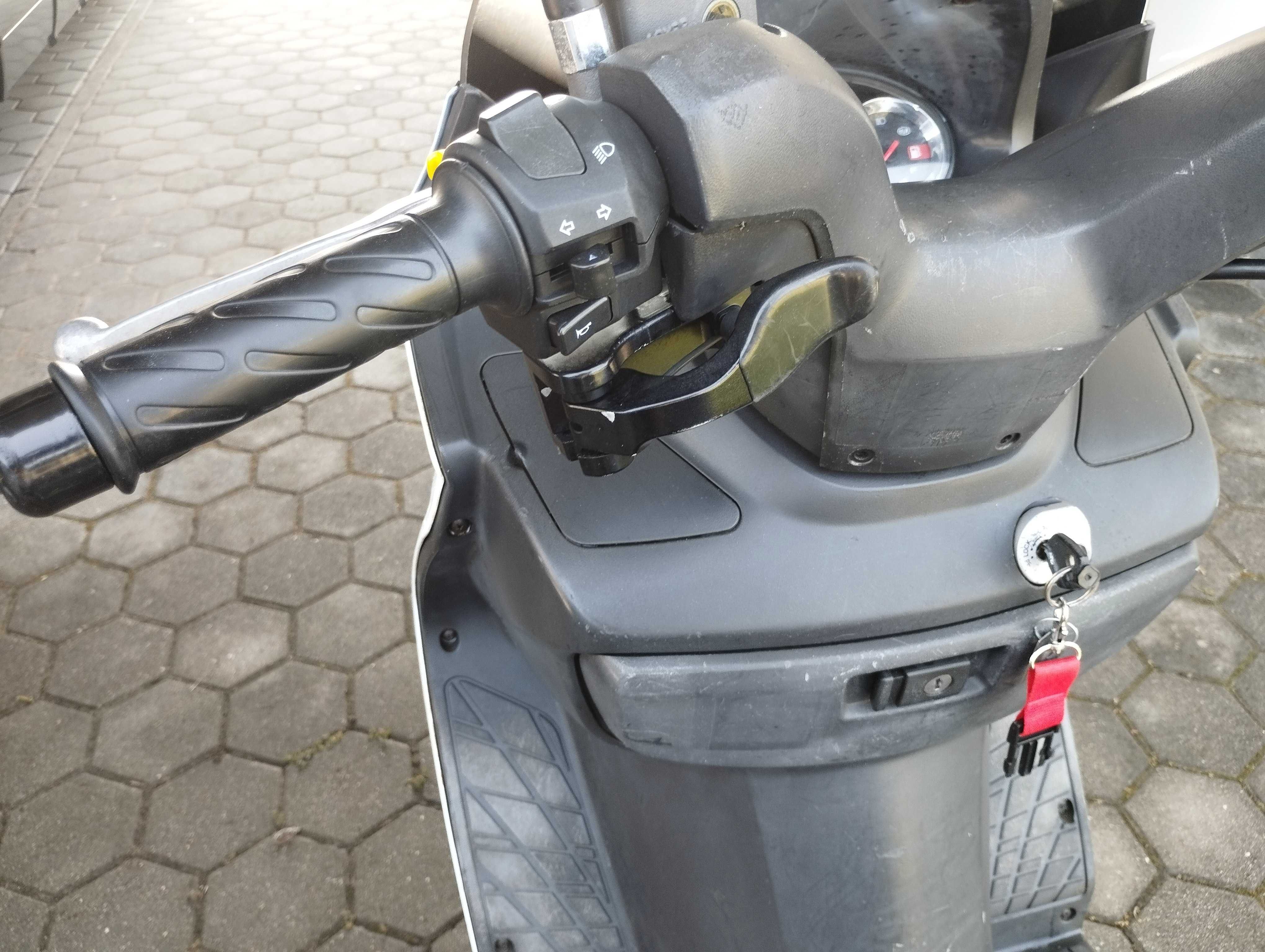 Suzuki Burgman 125