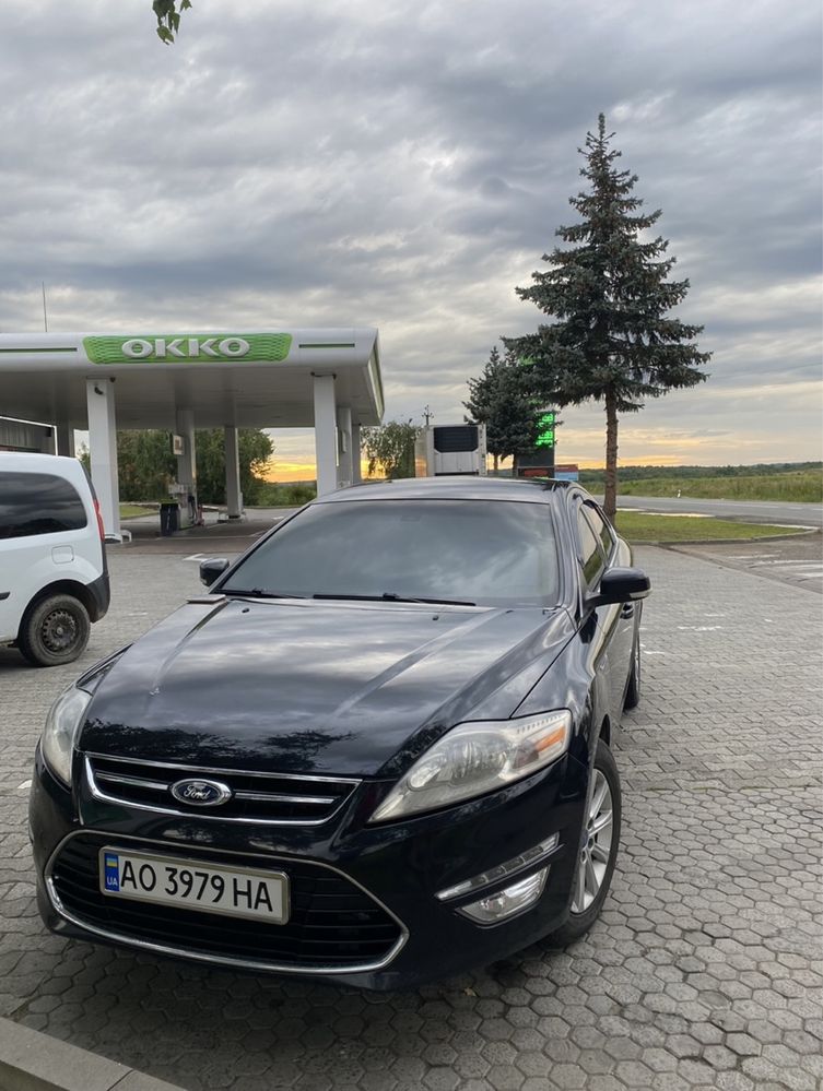 Ford Mondeo продаж