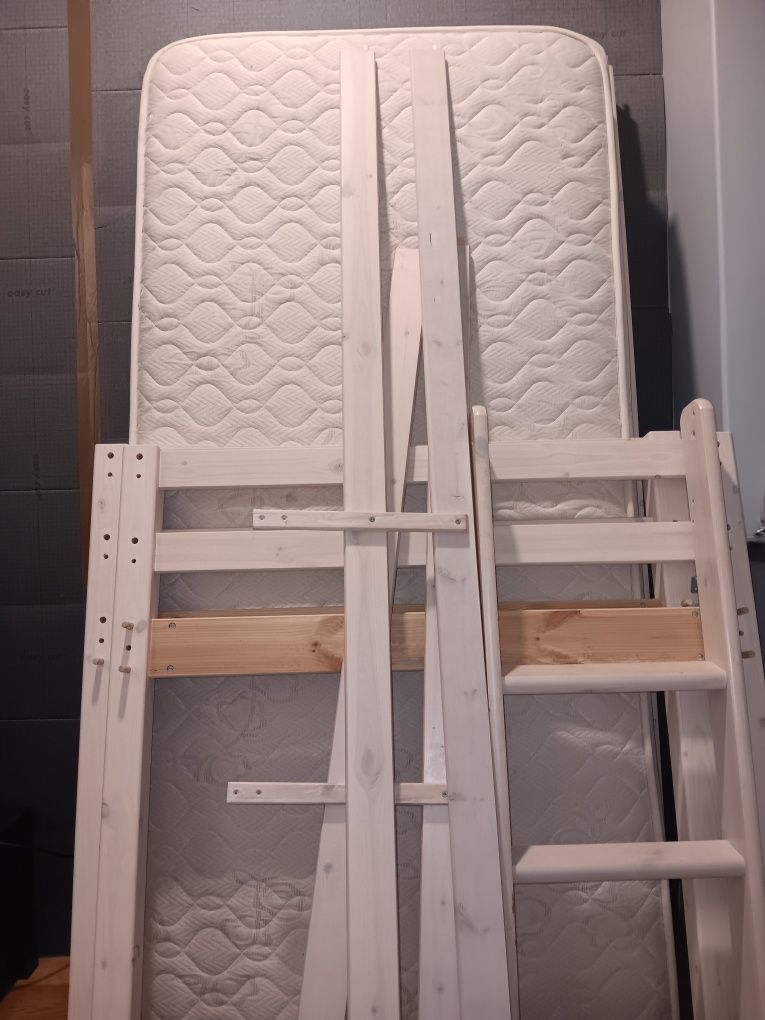 Colchão  com oferta da cama