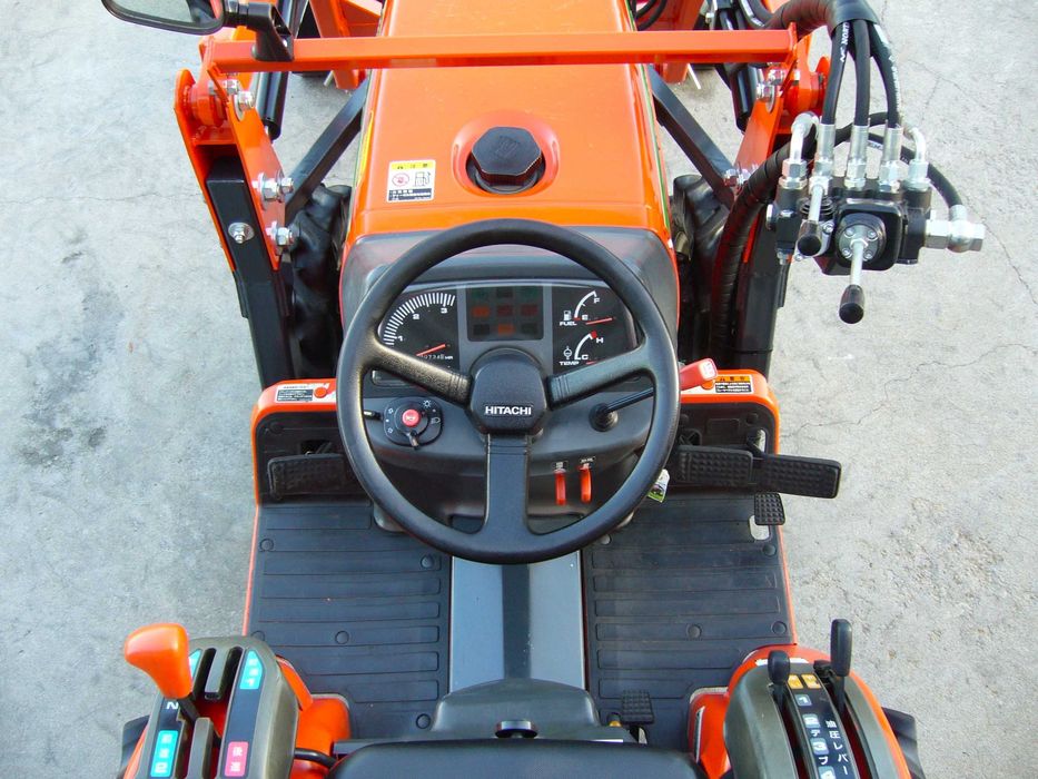 Traktorek Mini Ciągnik HITACHI CX150 TUR 4X4 15KM  traktorkiagropl