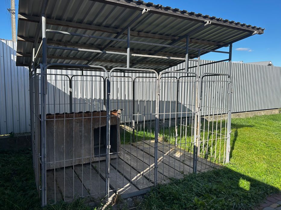 Вольєр для собаки