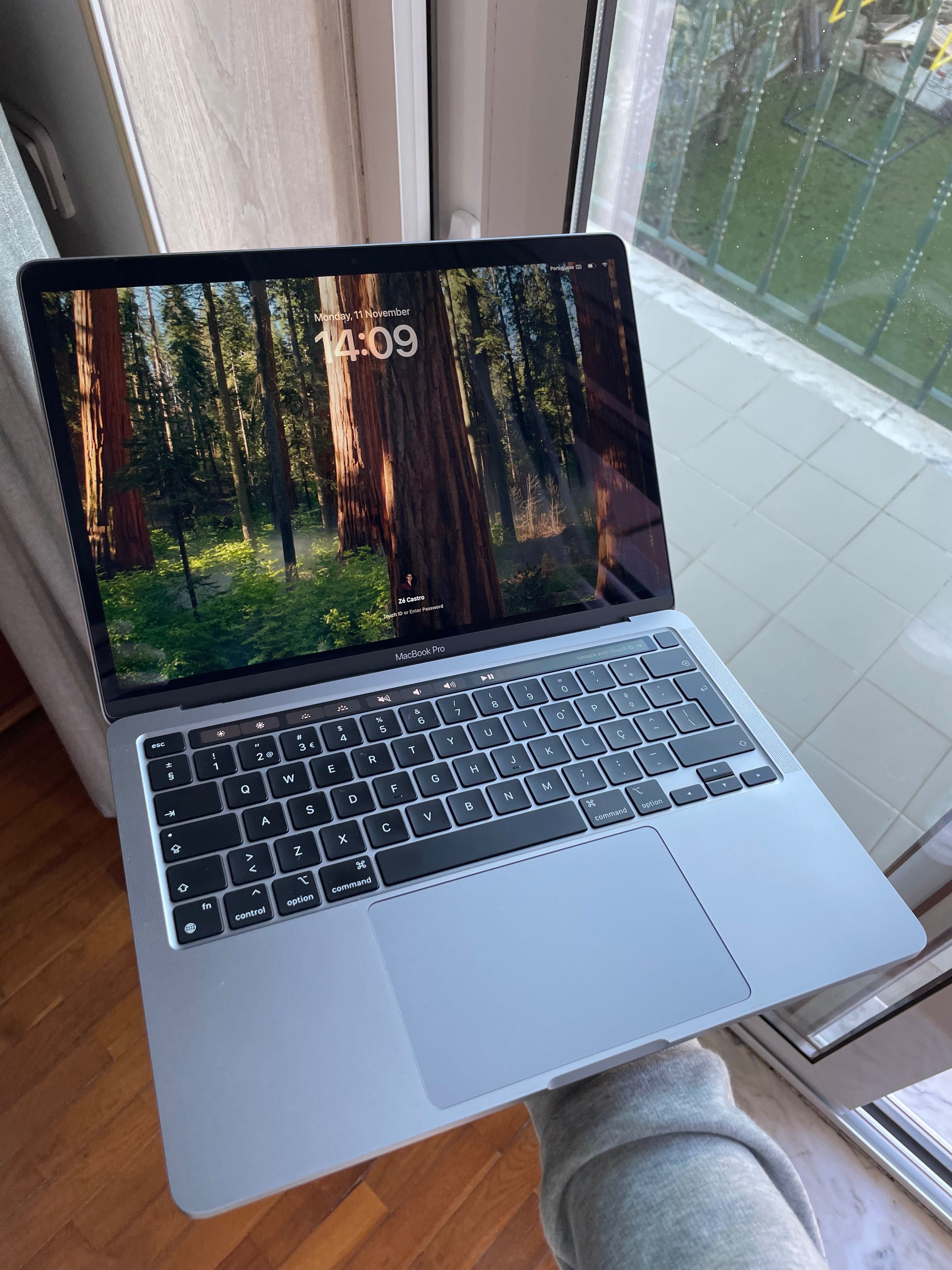 MacBook Pro 13'' (M1 | 8GB | 256GB)