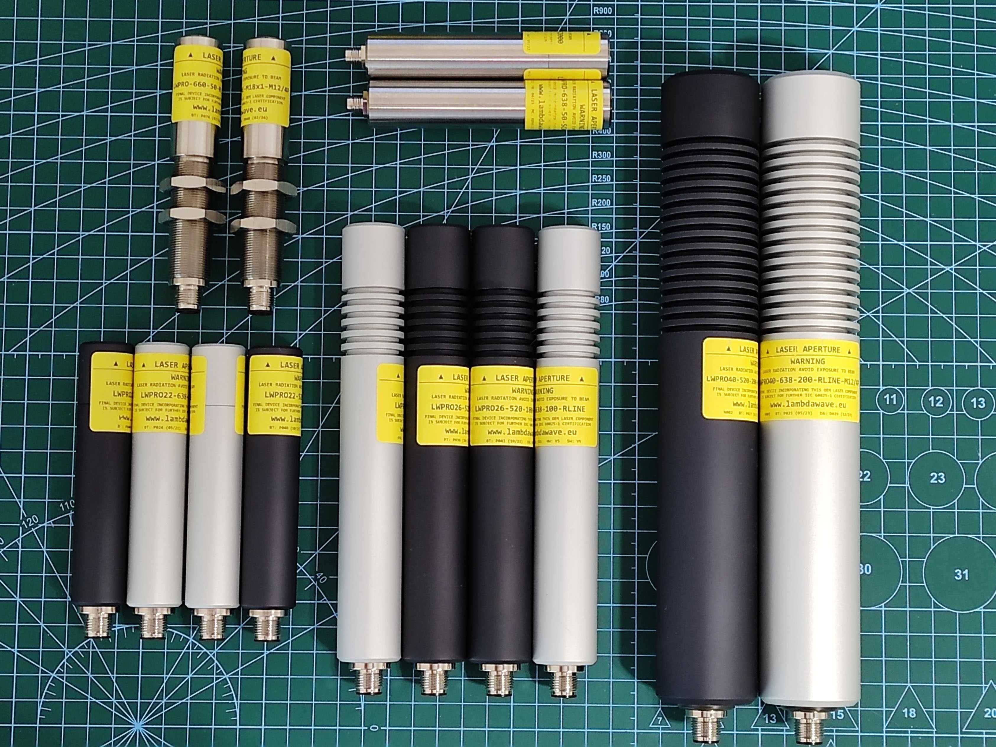 Laser liniowy czerwony 100mW 638nm IP67 LAMBDAWAVE - wielopiła, trak