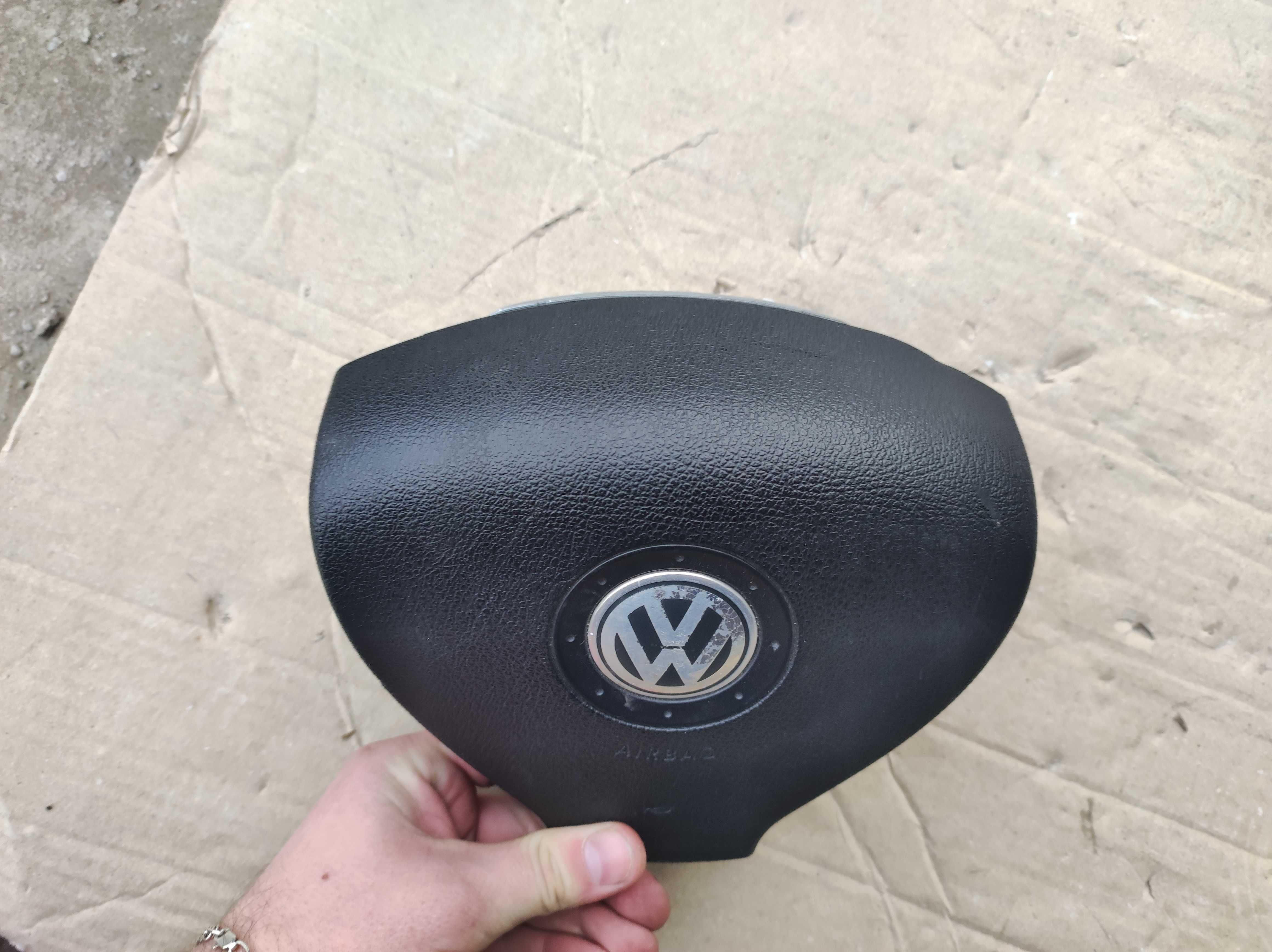 Подушка безопасности Airbag руля Volkswagen Passat B6 Golf 5 Оригинал