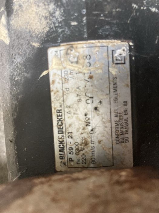 Rebarbadora profissional Black Decker