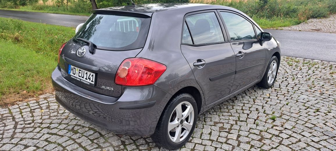 Toyota Auris 1.6 vvt-i benzyna 123km 2007rok 167 tys.km# klima#pdc#alu