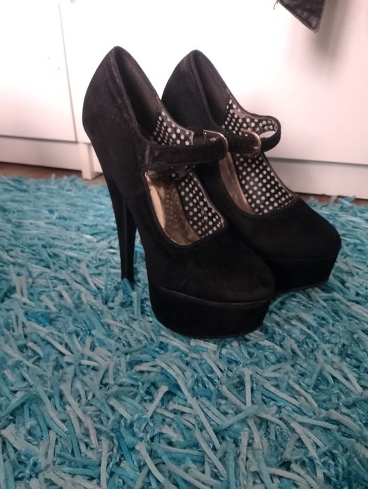 Szpilki platformy 36 czarne