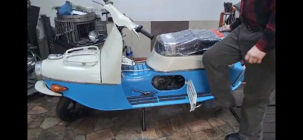 Kultowy skuter CZ 175 typ 502 z 1966 r