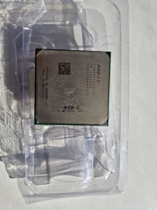 Продам процессор AMD FX-8320