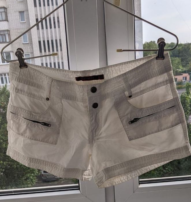 Літні легкі шорти