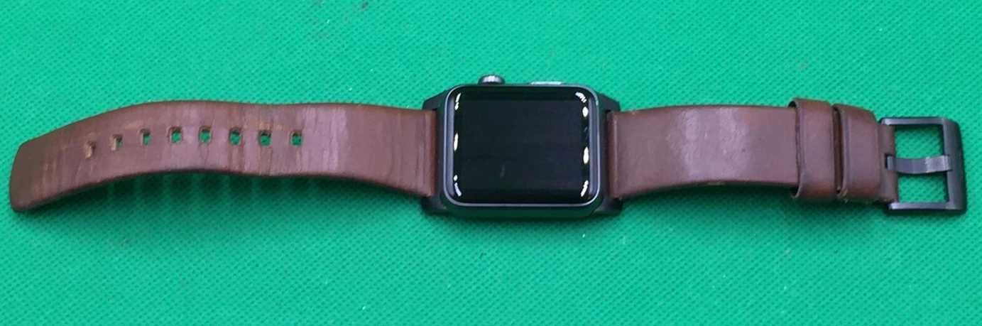 Apple Smart Watch 42mm Alumínio 1ª Geração série 7000, usado