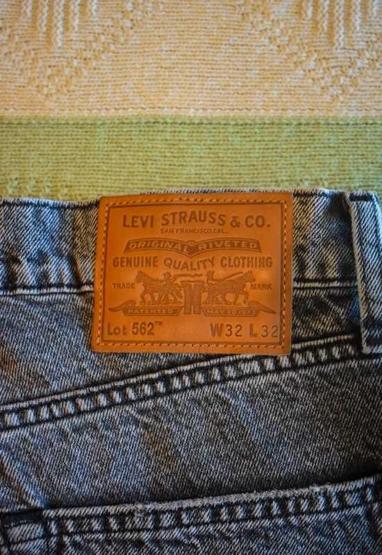 Levi's 562 Loose Tapered Fit W32 L32