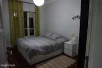 58528 - Quarto com cama de casal em apartamento...