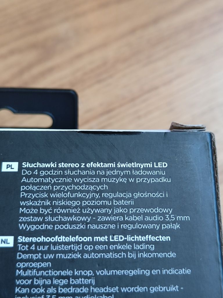 Nowe Słuchawki Stereo z Efektami Świetlnymi LED Bluetooth AUX TF Karta