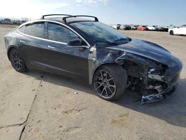 Tesla Model 3 Long Range Dual Motor  2018 рік