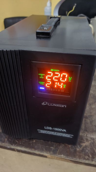 Стабілізатор напруги сервомоторний LUXEON LDS-1500VA не робочий
