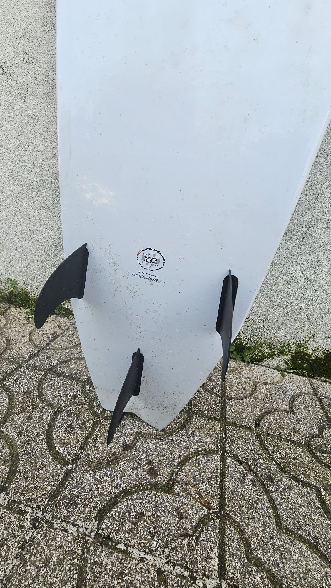 Prancha de surf 6'4 Fish NSP com saco e 3 quilhas

Vendo por falta