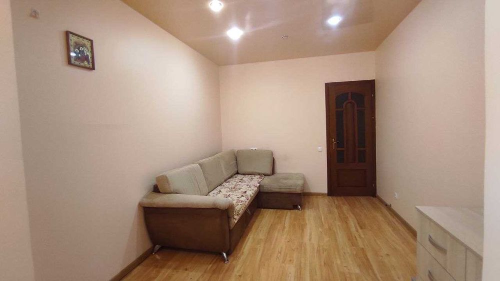 2к квартира + гараж. Будинок у парку «Веселка» напроти Файна Таун