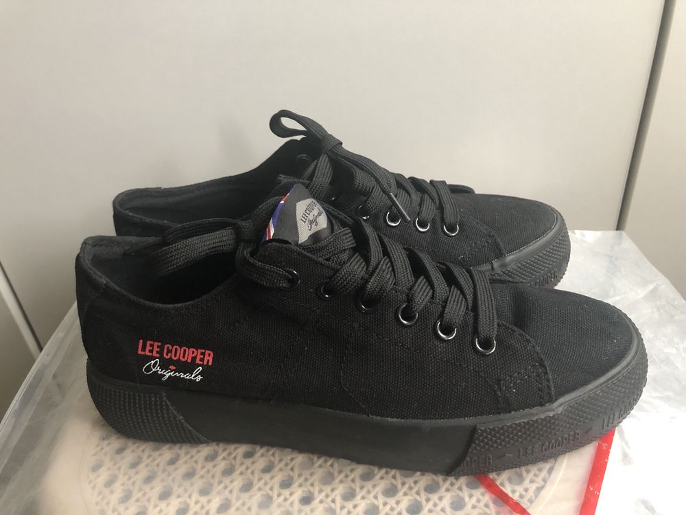 Кеди Lee Cooper 38 р.